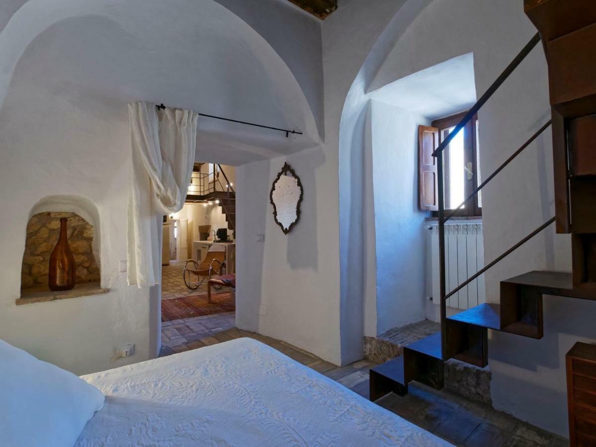 L'Arrocco - La Torre Col Mare Sul Tetto Lejlighed Tarquinia Eksteriør billede