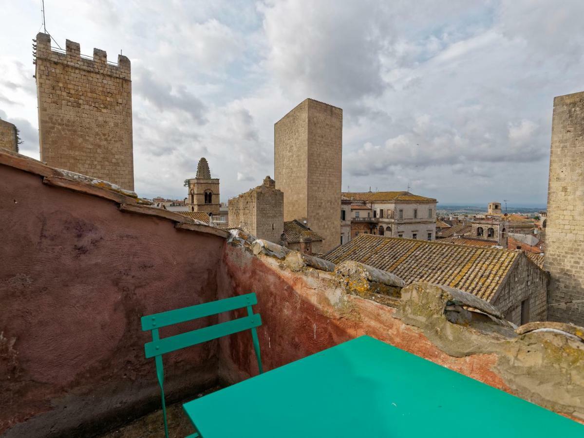 L'Arrocco - La Torre Col Mare Sul Tetto Lejlighed Tarquinia Eksteriør billede